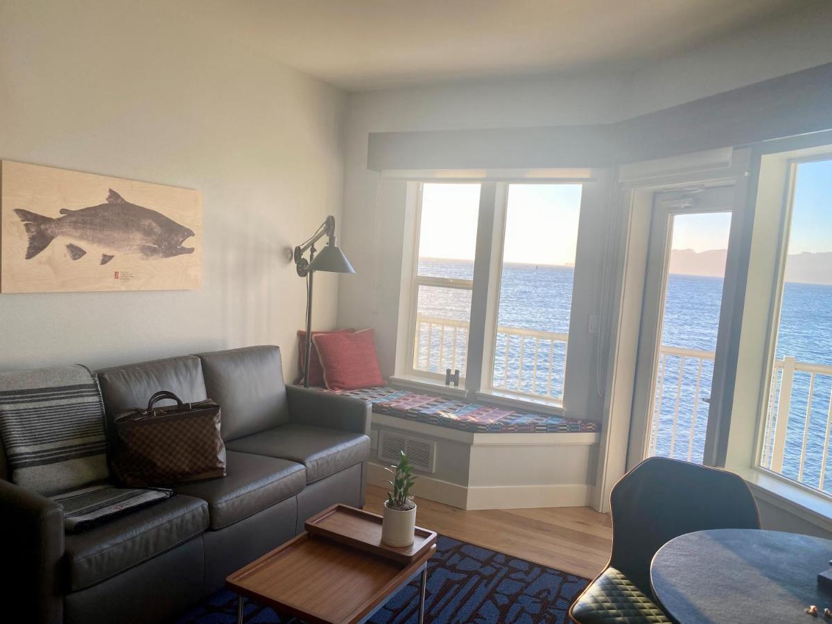 Cannery Pier Hotel & Spa 阿斯托里亚 外观 照片