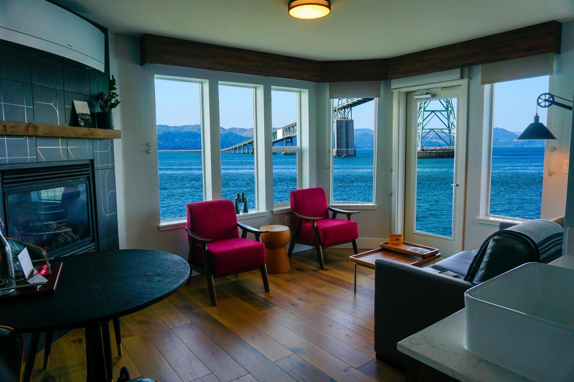 Cannery Pier Hotel & Spa 阿斯托里亚 客房 照片